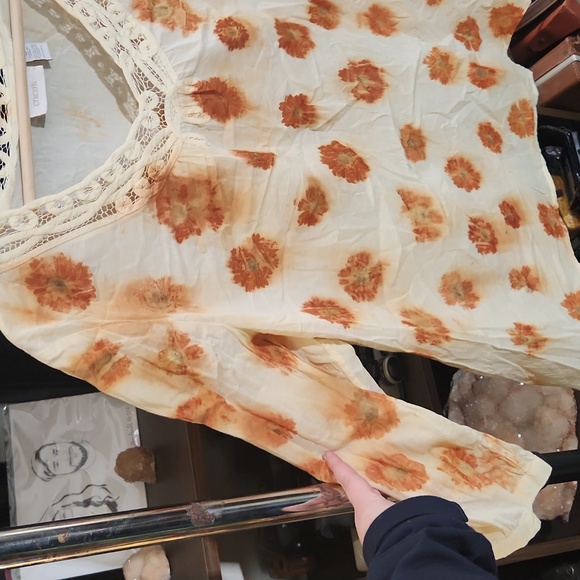 🌼 3X Custom Eco-Dyed Blouse - Picture 2 of 7